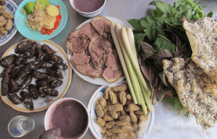 mơ thấy ăn thịt ch&oacute;